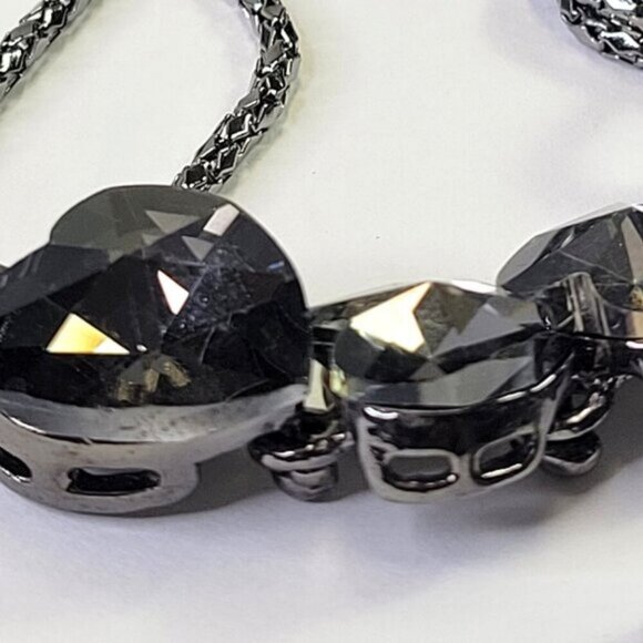 Crystal Heart Shape Pendants Necklace Long Statement Heart shape Necklace - Picture 5 of 14